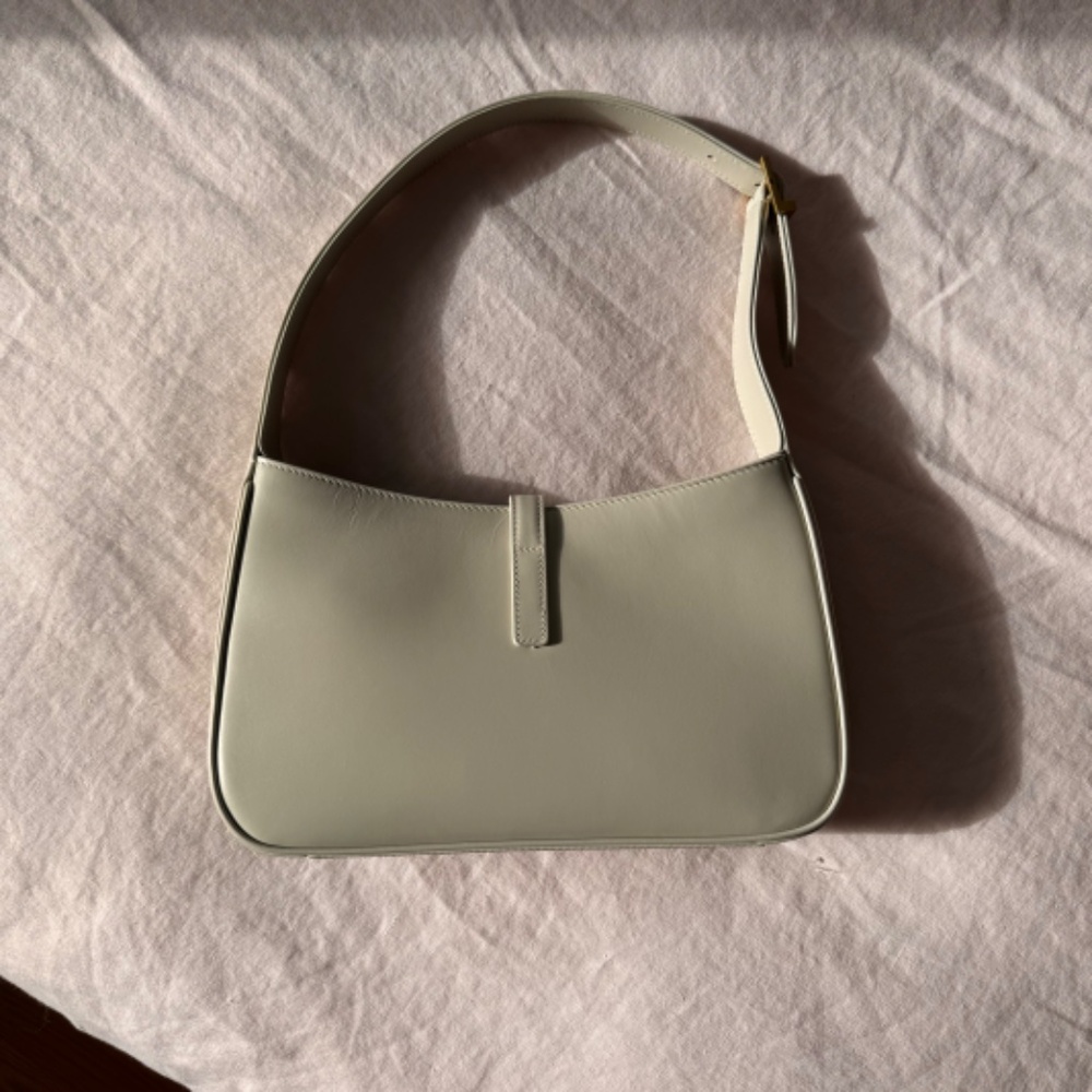 LE 5 À 7 IN SMOOTH LEATHER BLANC VINTAGE - Picture 4 of 12
